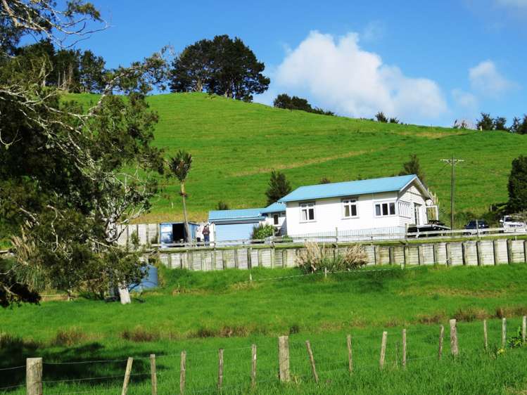 664 Whananaki South Road Whananaki_0