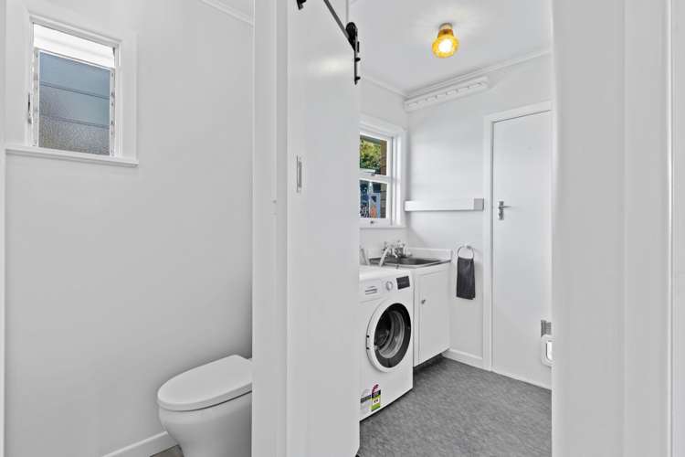 34 Windsor Road Bellevue_13