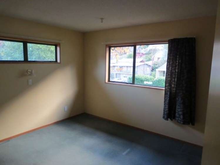 17 Williams Street Fernhill/Sunshine Bay_8