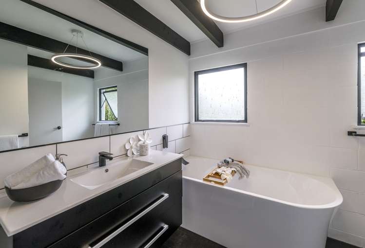 602 Hokio Beach Road Hokio Beach_7