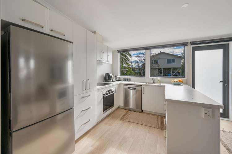 35 Awatoto Road Meeanee_18