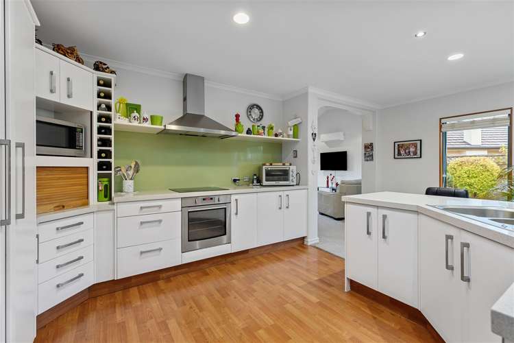 25 Barbados Key Papamoa_5