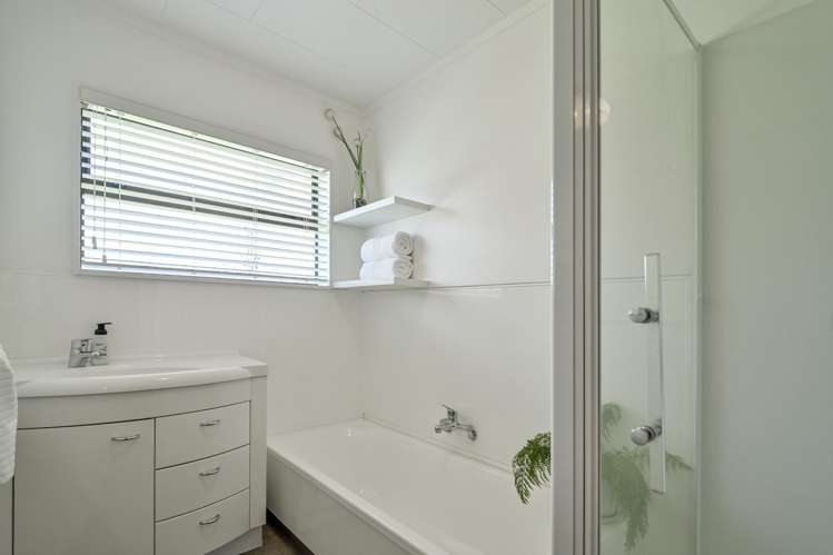 8 Palmer Place Parkvale_14