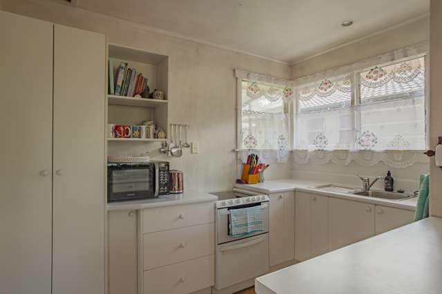 6 Pringle Street Waimataitai_1