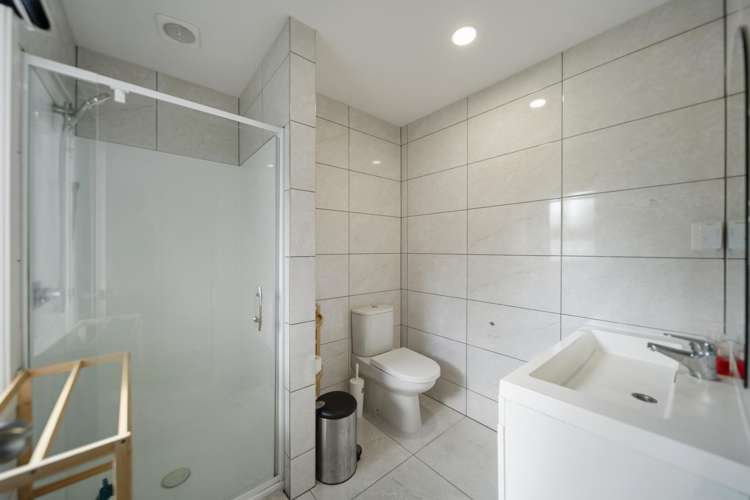 7 Romford Road Papatoetoe_13