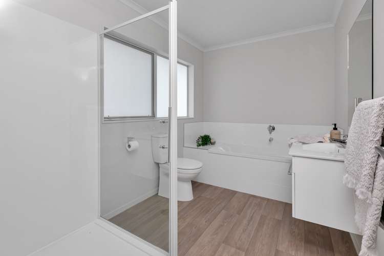 11 Aarts Place One Tree Point_18