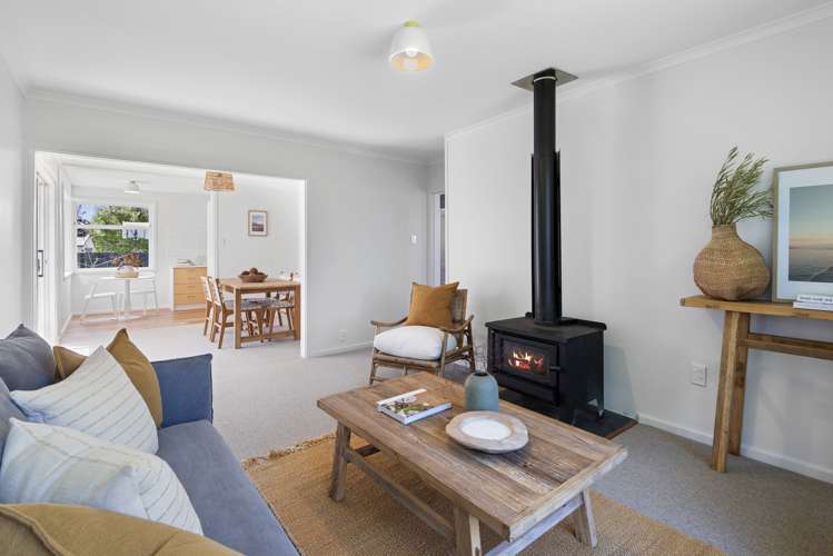 36 Eveleyn Couzins Avenue Richmond_6