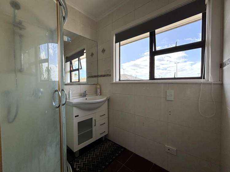 486 Blockhouse Bay Road Blockhouse Bay_11