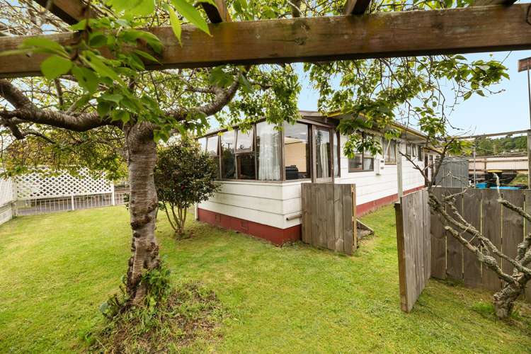 422 Ngatai Road Bellevue_11