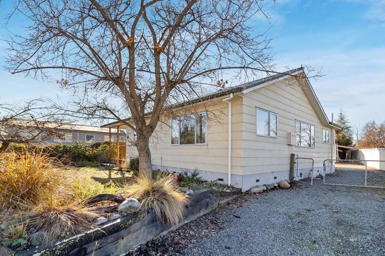 20 Godley Street Twizel_17