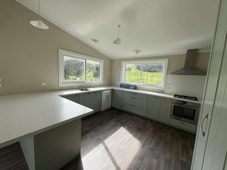 Barn /1179 Hinakura Road Martinborough_19