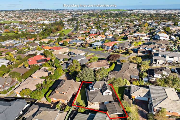 2/12 Spears Place Botany Downs_27