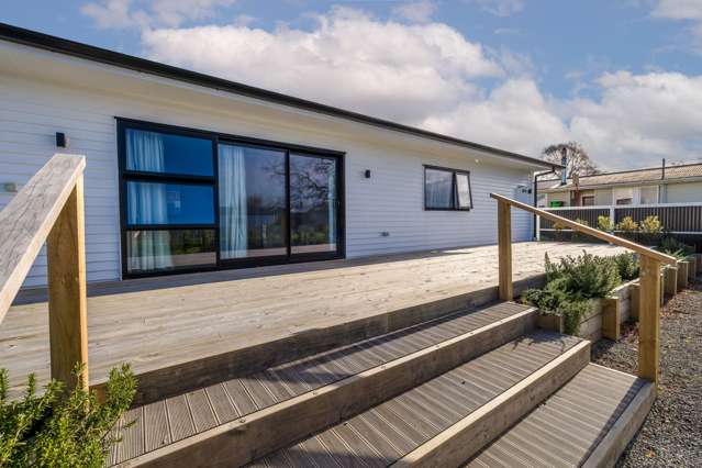 11D Exeter Street Waimate_1