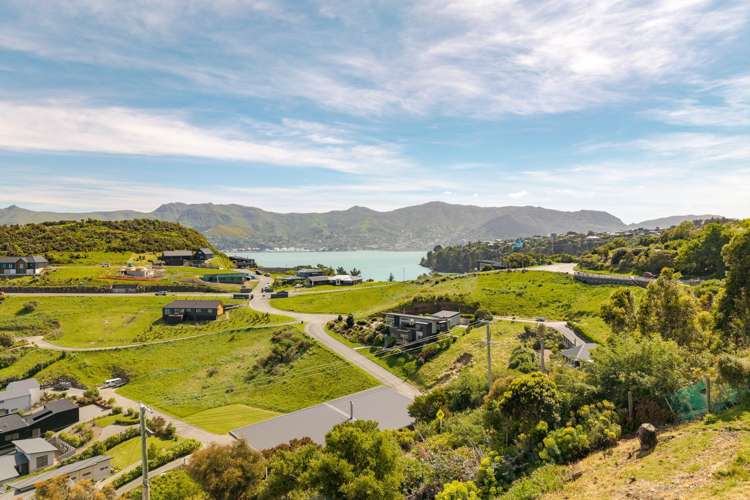 326 and 328 Marine Drive Charteris Bay_12