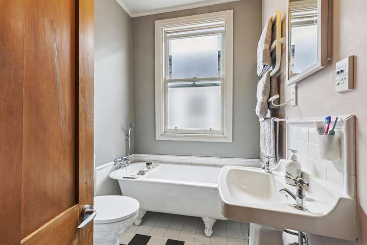 62 Elizabeth Street Mount Victoria_14