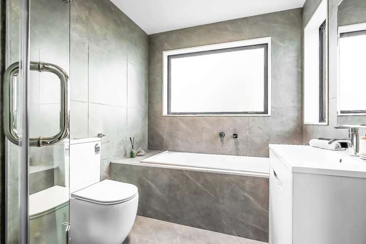 6/4052 Great North Road Glen Eden_14