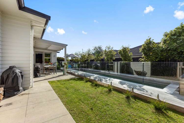 8 Kaiawa Street Beachlands_11