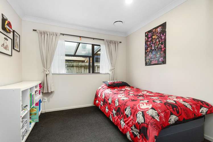 23 Sun Valley Grove Wainuiomata_8