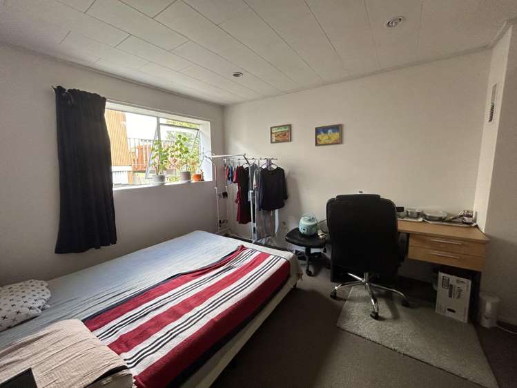 7 McInnes Place Queenwood_16