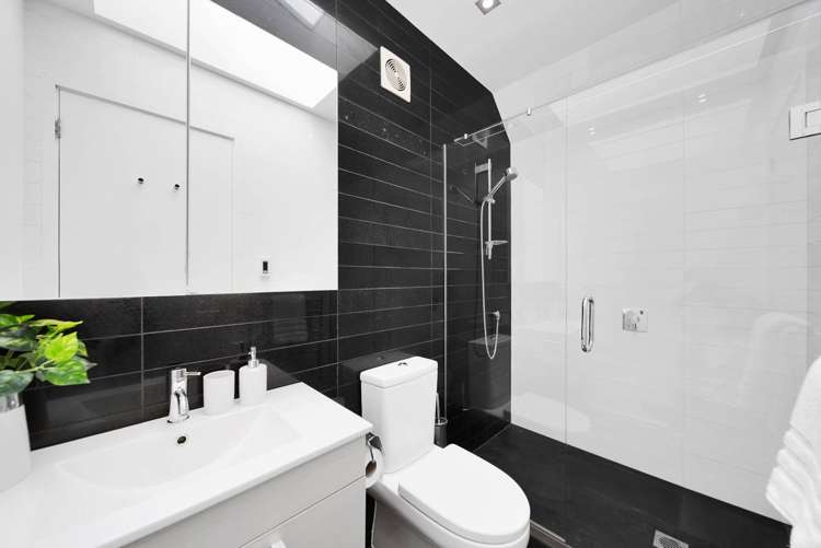 43 Scarborough Terrace Parnell_14