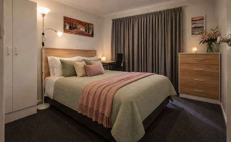 2/79 Carrington Avenue Silverdale_6