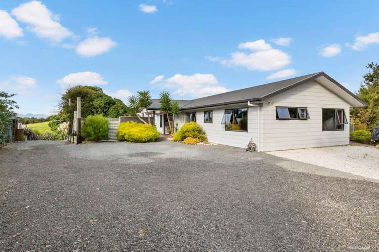 1731D East Coast Road Whakatiwai_12