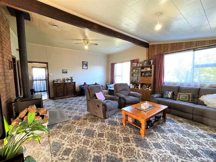 153 Benhar Road Balclutha_2