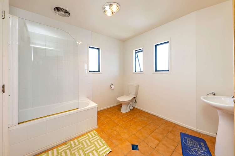 46/2 Armoy Drive East Tamaki_9