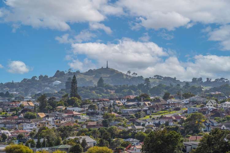 1602 Dominion Road Extension Mt Roskill_24