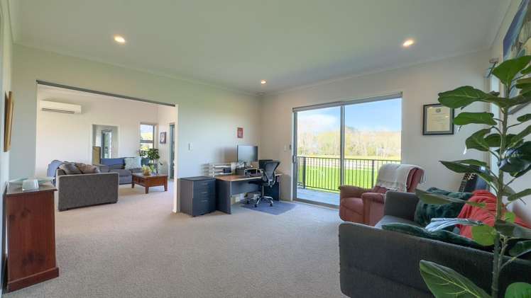 107 Neavesville Road Puriri_11