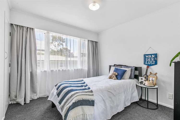 15 Totaravale Drive Totara Vale_7