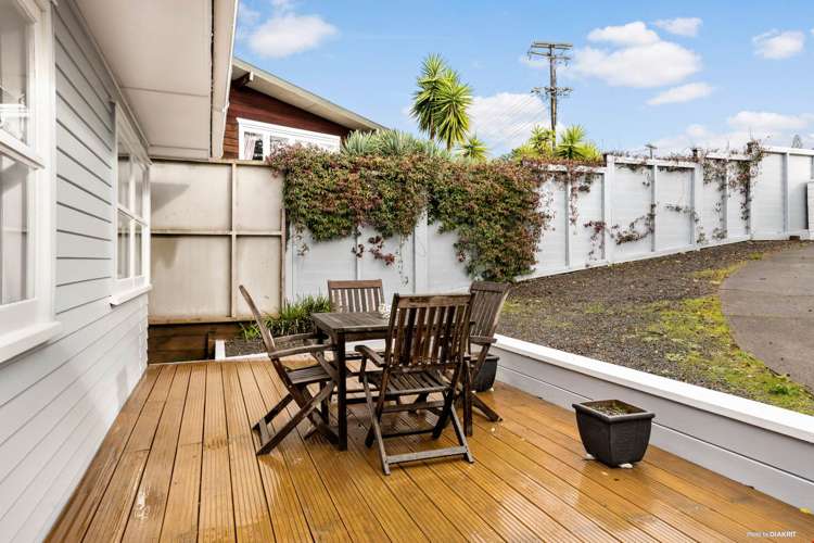 43 Moore Street Hillcrest_11