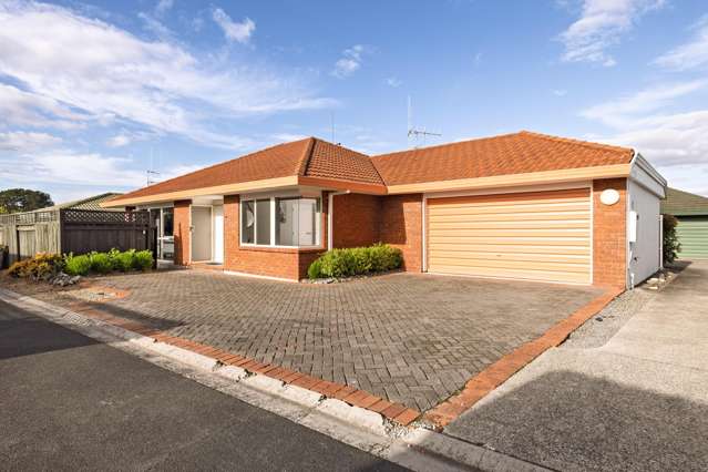 Effortless Living in Bayfair Estate