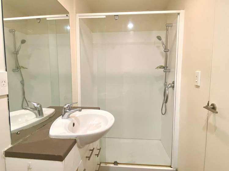 4i/23 Emily Place 10015_10