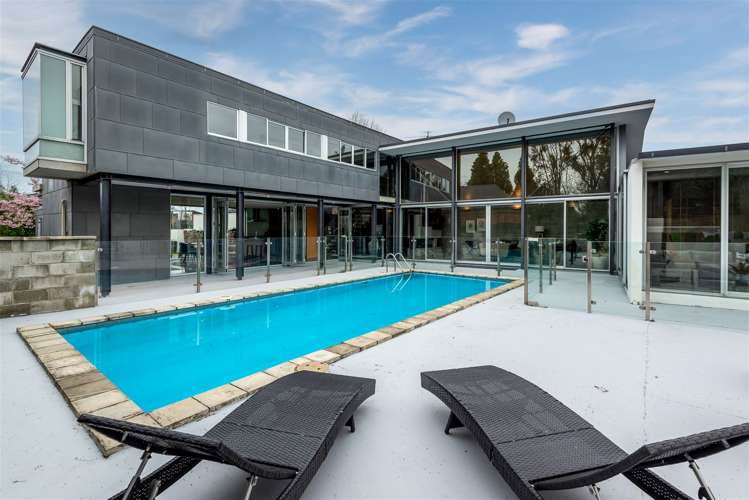 37 Clifford Avenue Merivale_24