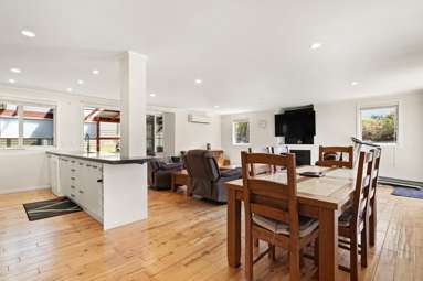 82 Bay Heights Drive_3