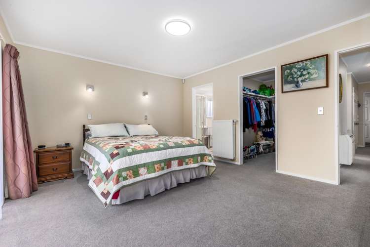 22 Pinewood Grove Paraparaumu Beach_12
