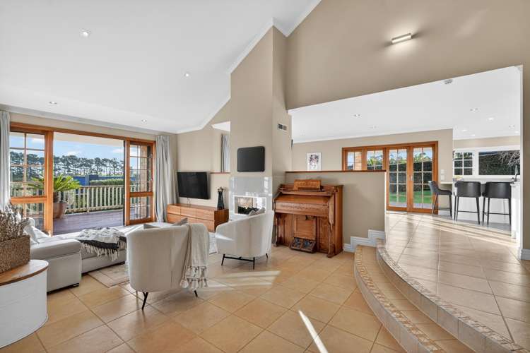 136 Mcrobbie Road Kingseat_10