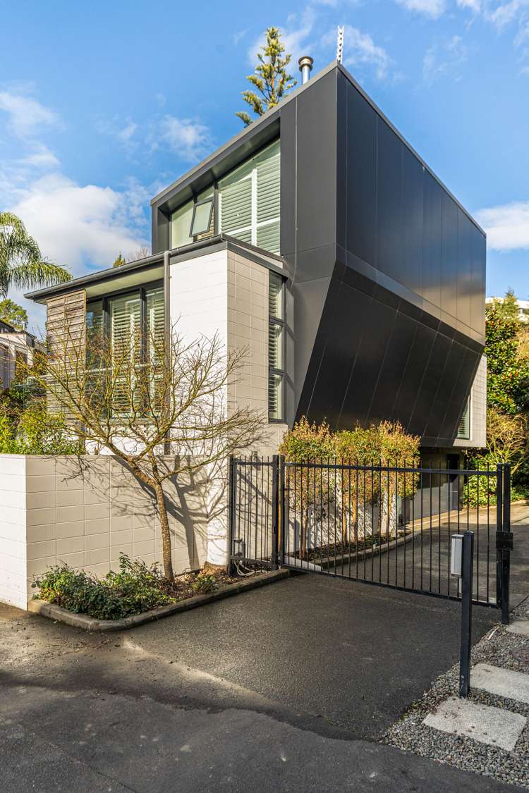 70 Scarborough Terrace Parnell_1