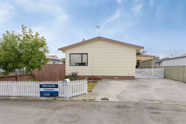 17 Coromandel Court Roslyn_1