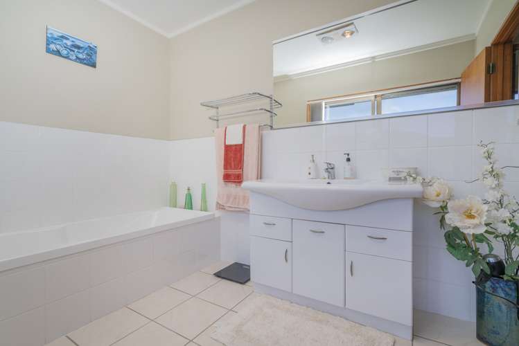 555 Mill Creek Road Kaimarama_24