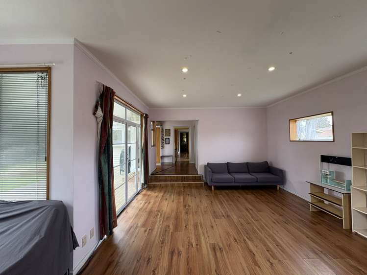 9 Gibson Drive Hornby_4