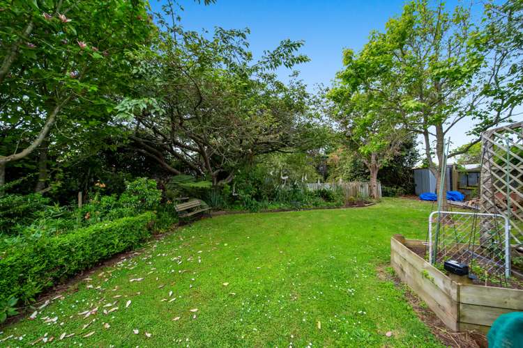 6 Galt Street Hawera_13