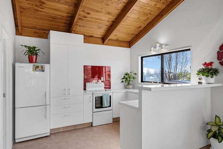 2/14 Pleasant Road Glen Eden_1