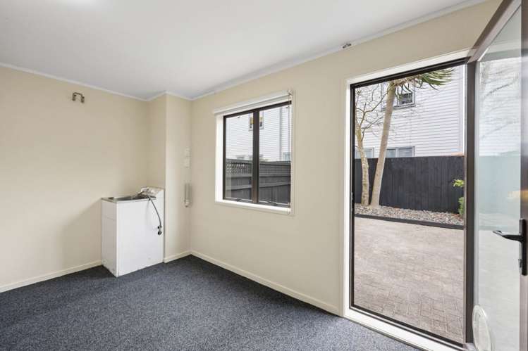 10/27 Rossmay Terrace Mt Eden_13