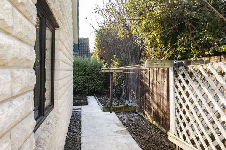 3/9 Ikamatua Lane Sydenham_13