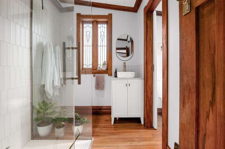 208 Nixon Street Hamilton East_14