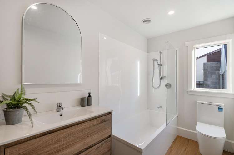 7 Coronation Street Waimate_11