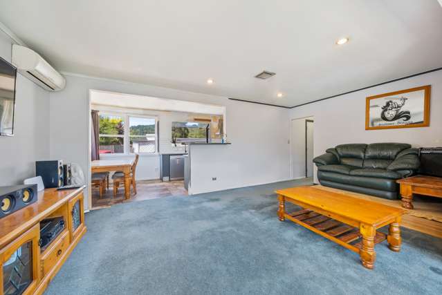 27 Mountbatten Grove Clouston Park_3