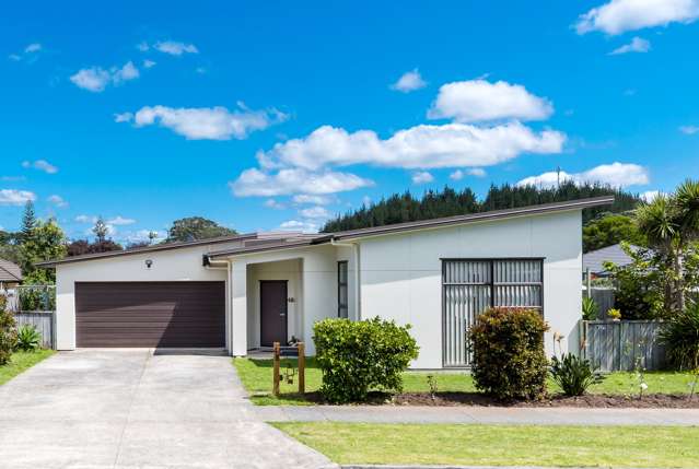 48 Tamure Place Ruakaka_1